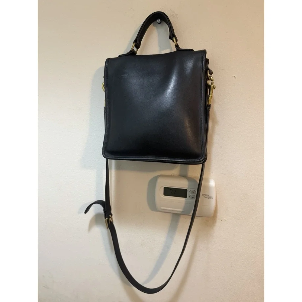 Vintage Coach 5130 Black Leather Station Bag Crossbody Satchel 1980s USA